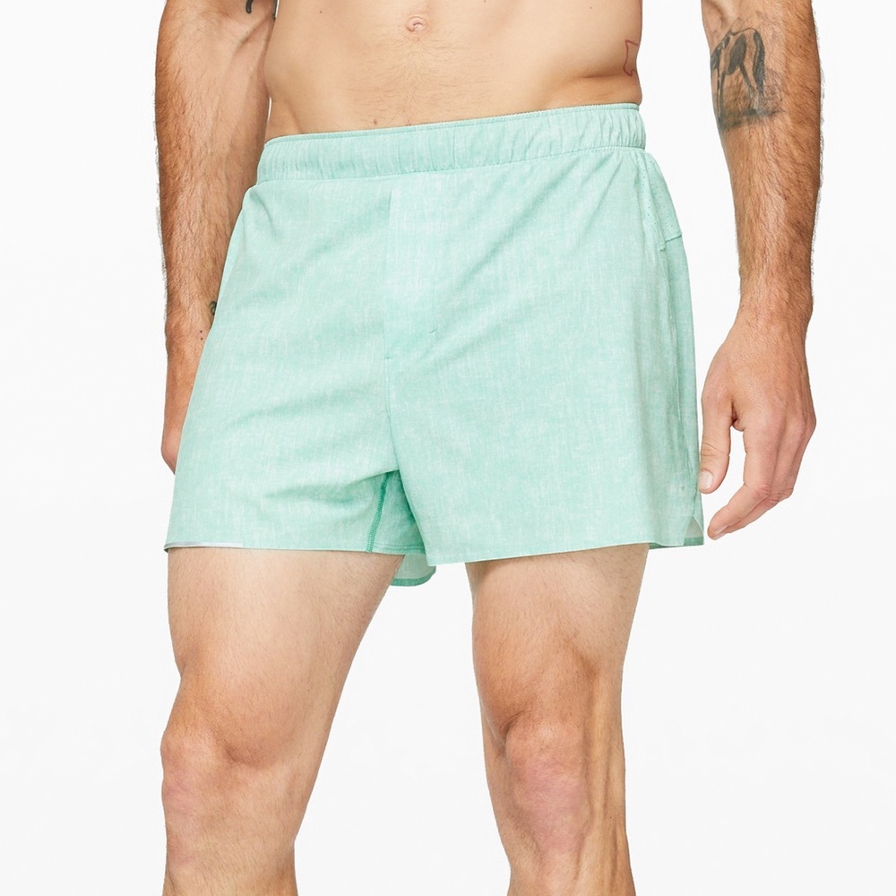 Lululemon Surge Short 4 Inch Light Green Size L